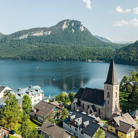 Victoria By Landluft