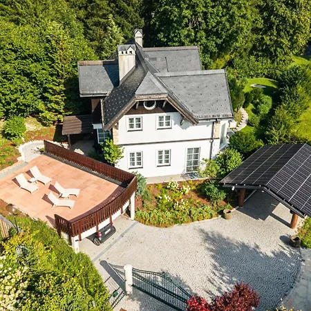 Villa Victoria By Landluft Fischerndorf