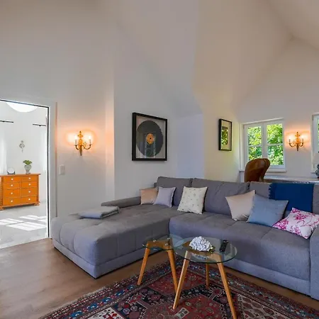 Victoria By Landluft Villa