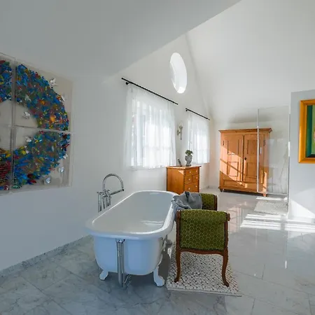 Victoria By Landluft Villa *