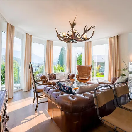 Villa Victoria By Landluft *