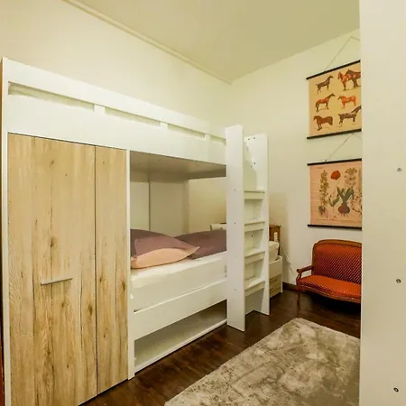 Villa Victoria By Landluft