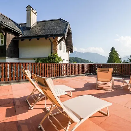 Victoria By Landluft