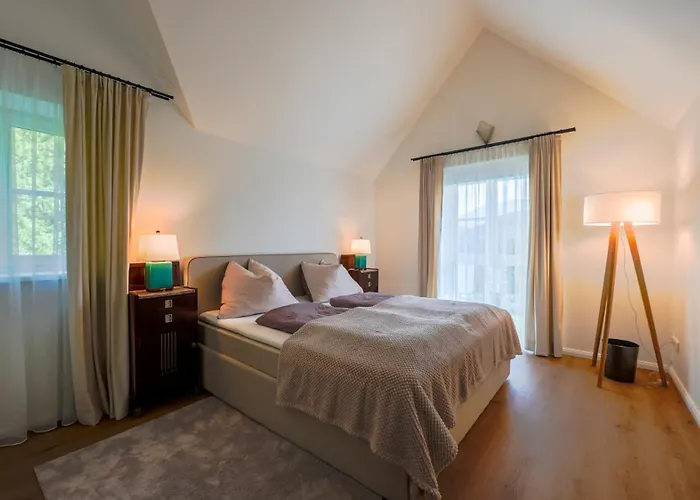 Victoria By Landluft