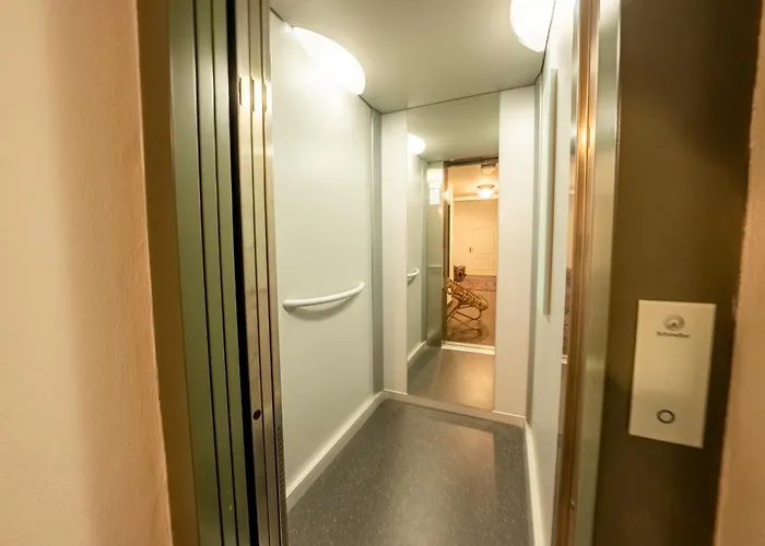 Victoria By Landluft