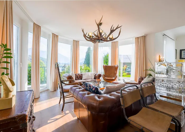 Villa Victoria By Landluft *